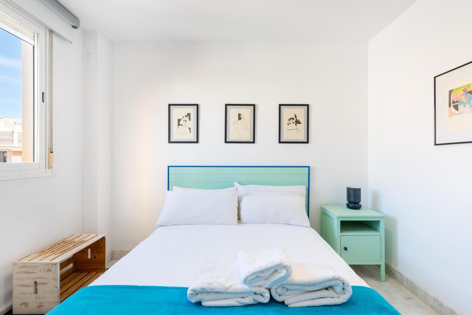 Wintowinrentals Quiet Apartment, Good Location, Free Parking Malaga Ngoại thất bức ảnh