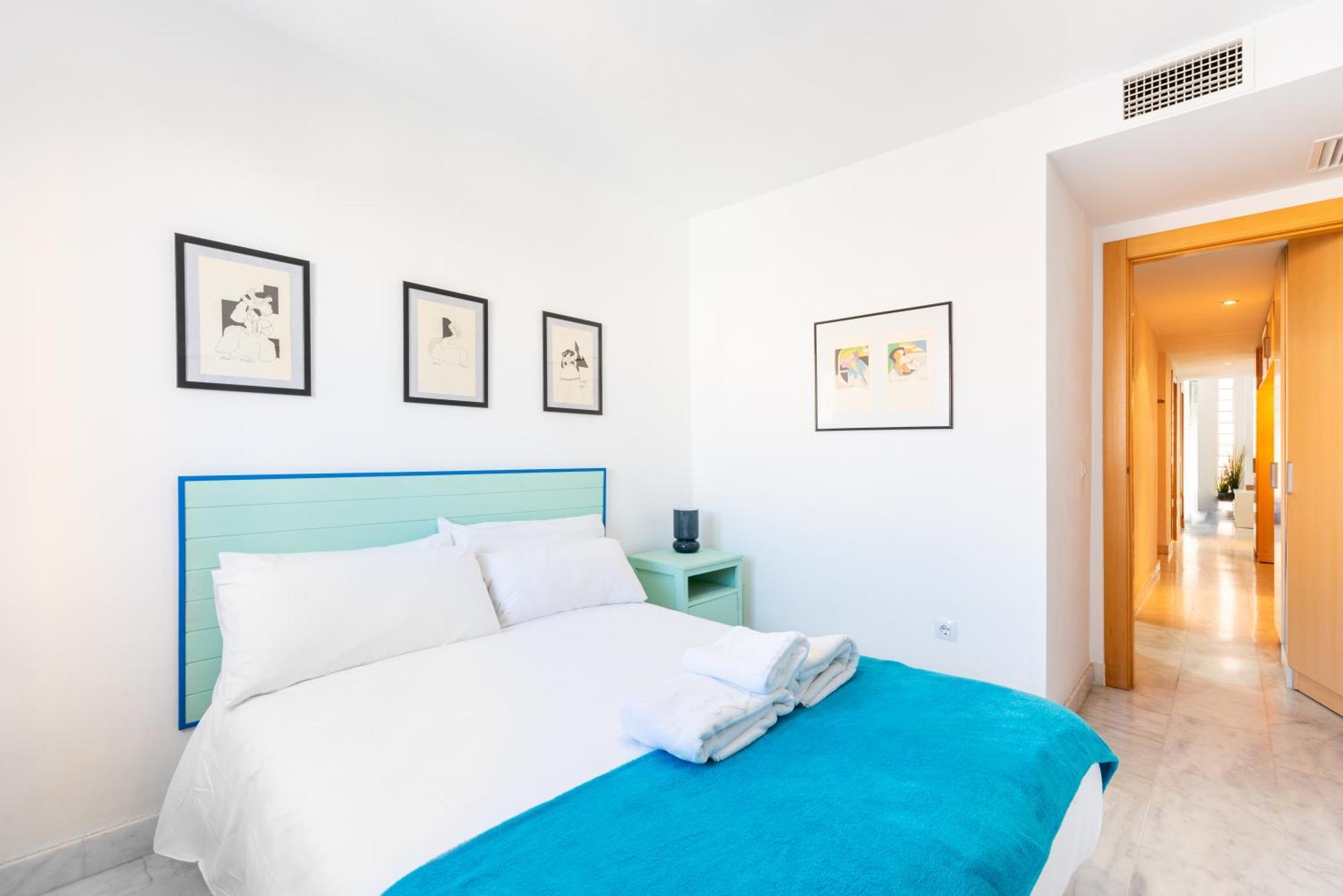 Wintowinrentals Quiet Apartment, Good Location, Free Parking Malaga Ngoại thất bức ảnh