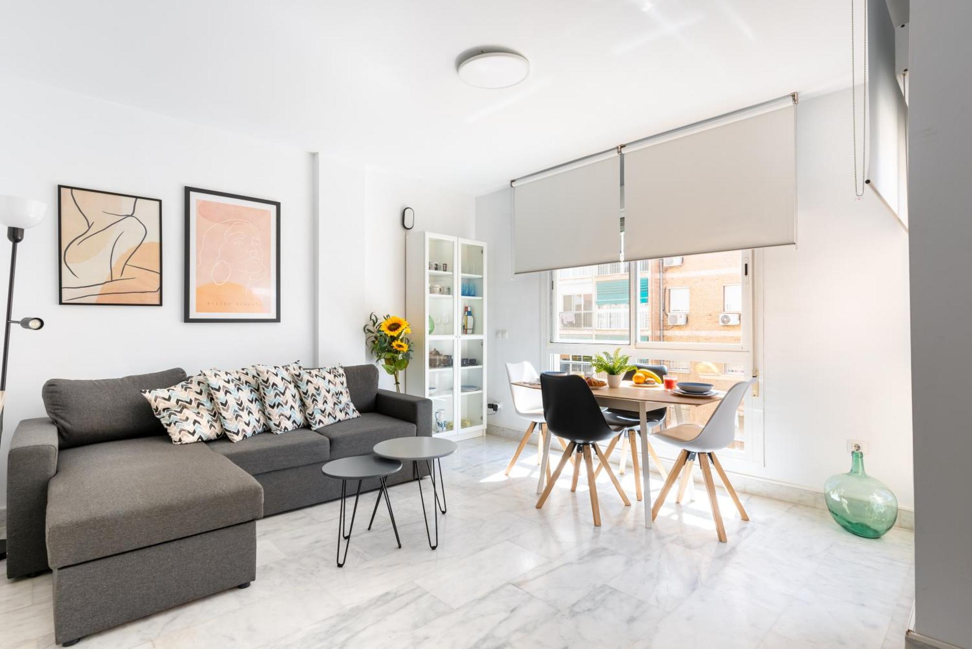 Wintowinrentals Quiet Apartment, Good Location, Free Parking Malaga Ngoại thất bức ảnh