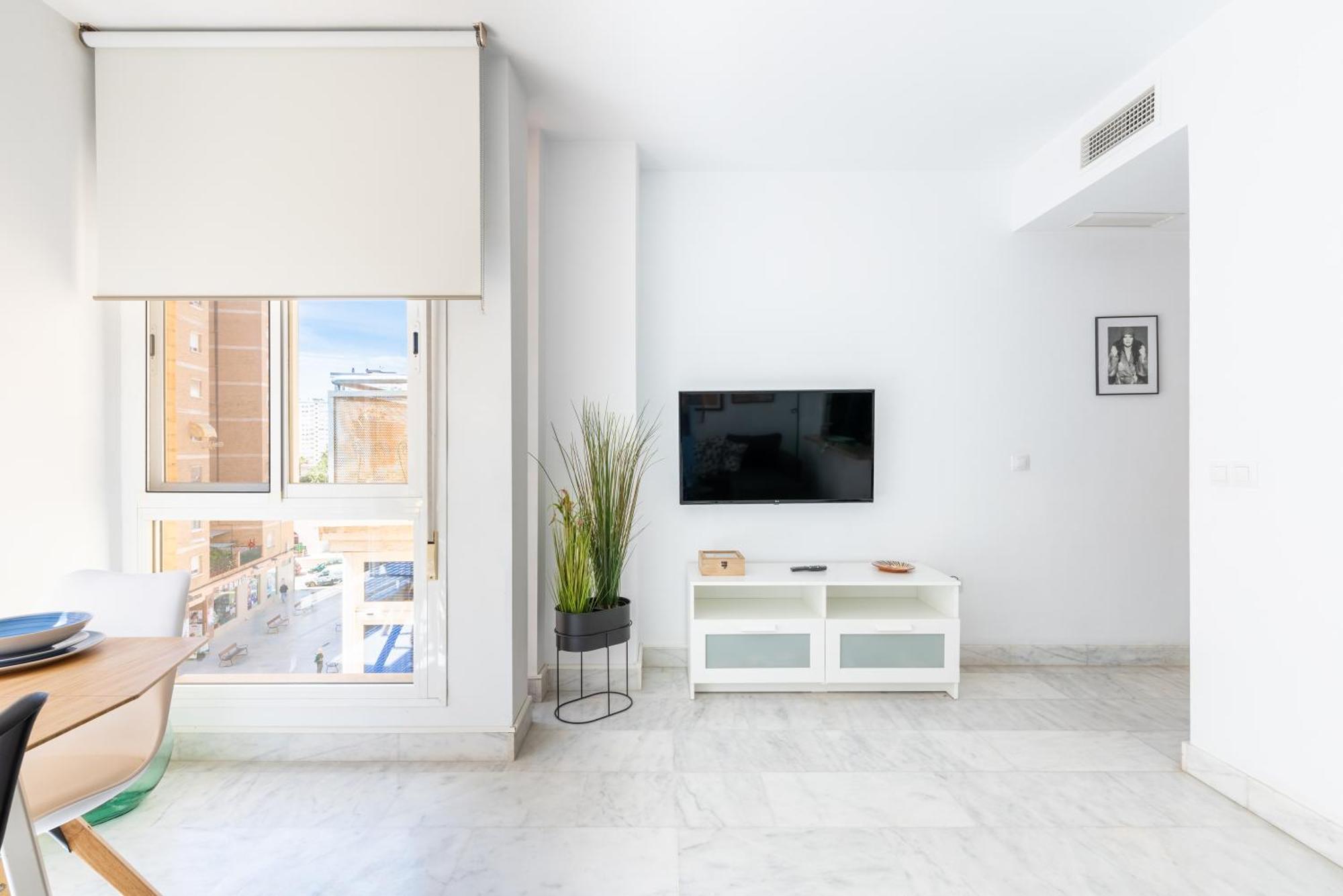 Wintowinrentals Quiet Apartment, Good Location, Free Parking Malaga Ngoại thất bức ảnh