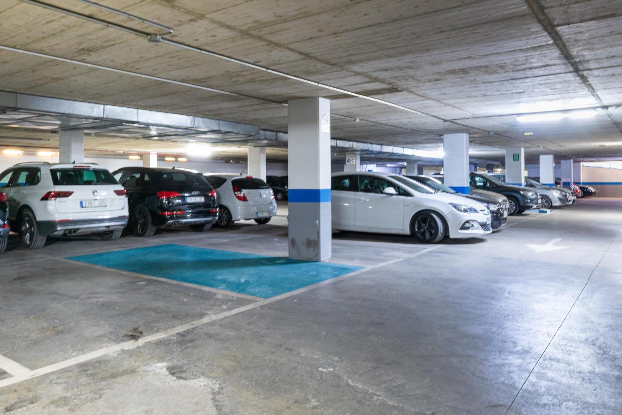 Wintowinrentals Quiet Apartment, Good Location, Free Parking Malaga Ngoại thất bức ảnh