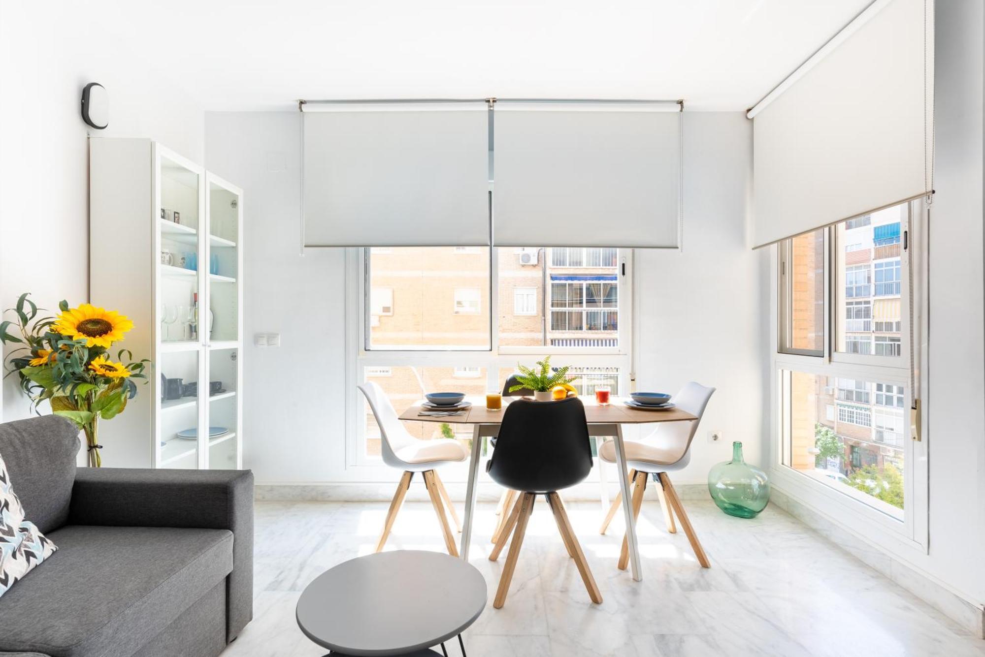 Wintowinrentals Quiet Apartment, Good Location, Free Parking Malaga Ngoại thất bức ảnh
