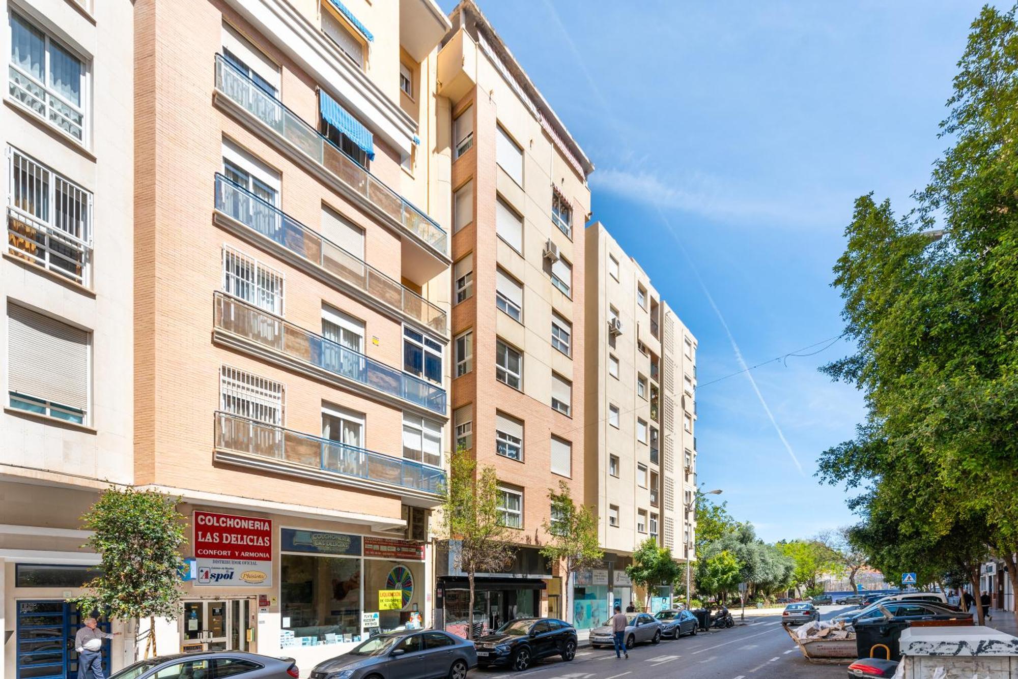 Wintowinrentals Quiet Apartment, Good Location, Free Parking Malaga Ngoại thất bức ảnh